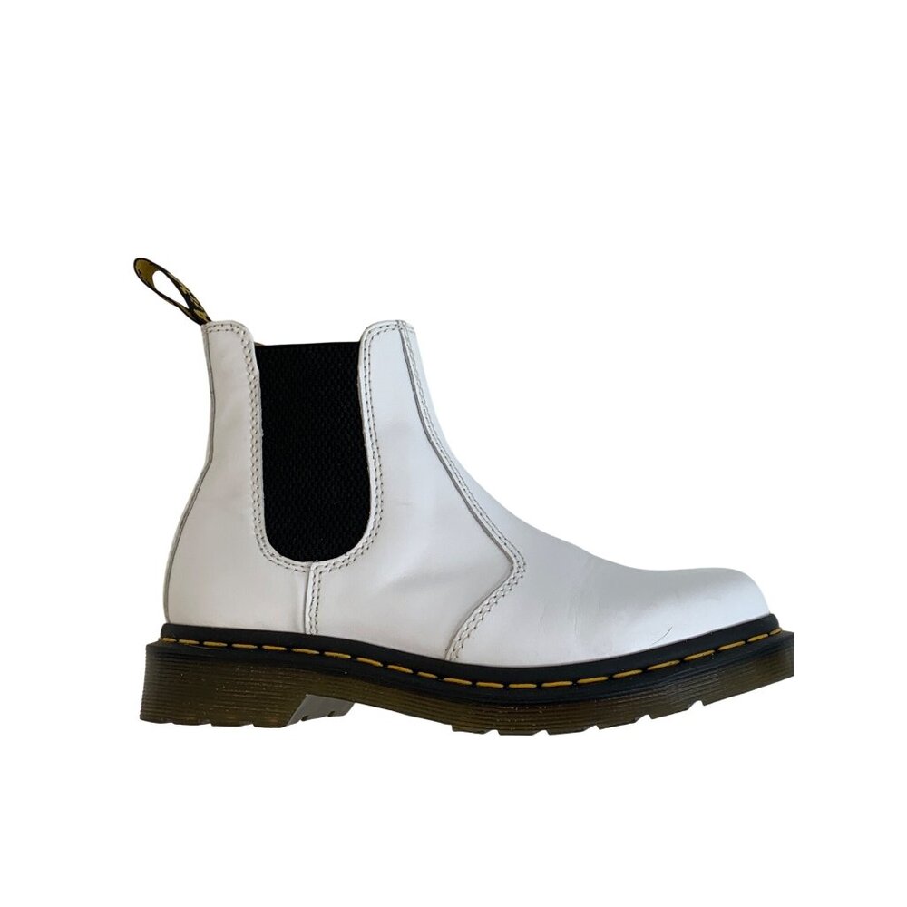 Dr. Martens Womens White Chelsea Boots Size 6 Leather Slip-On 2976 EUC